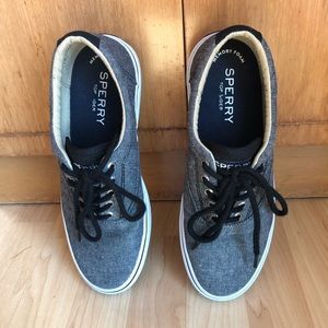 Men’s sperry size 8